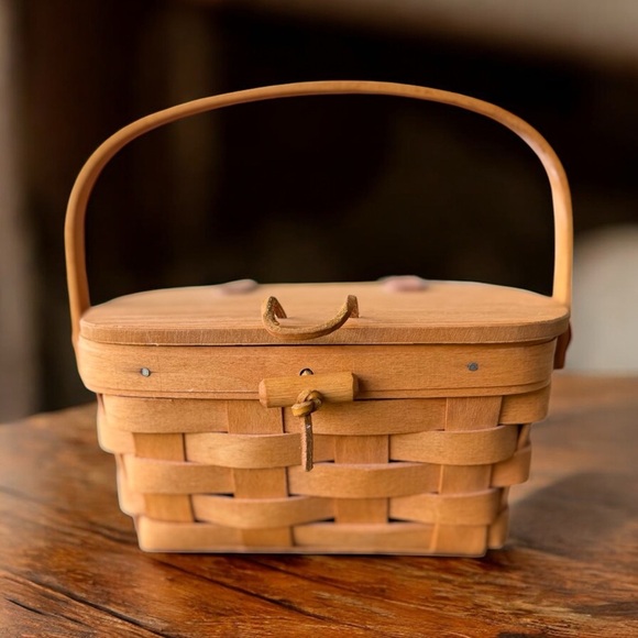 Longaberger Handbags - Vintage Longaberger Small Woven Basket with Hinged Lid & Handle